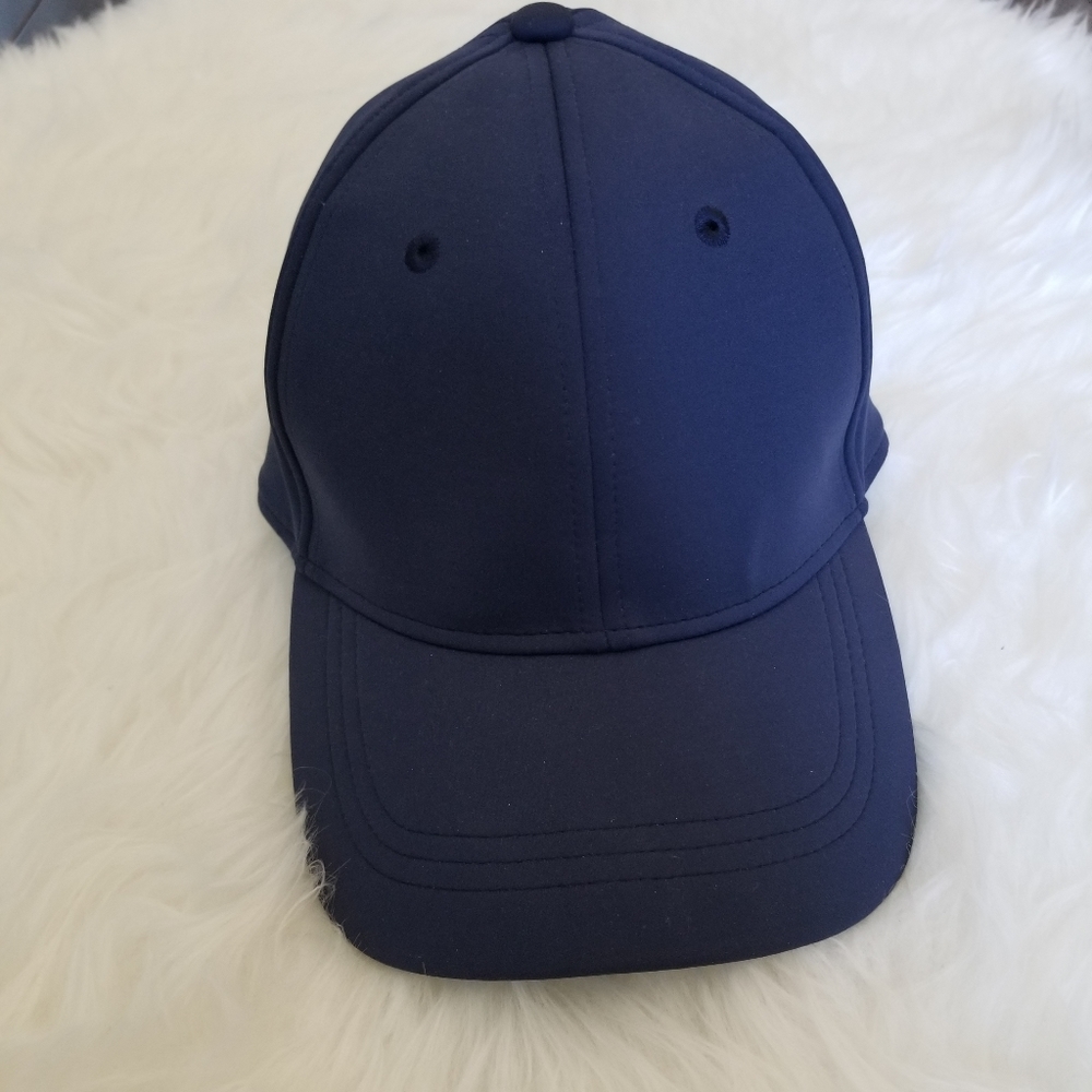 Lululemon SeaWheeze 2016 Agents of Change - Baller Cap (Finisher hat)
